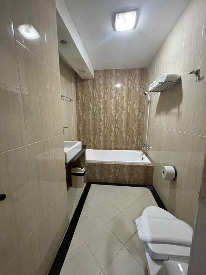 Grand Buana Lestari Hotel Padang  Exteriér fotografie